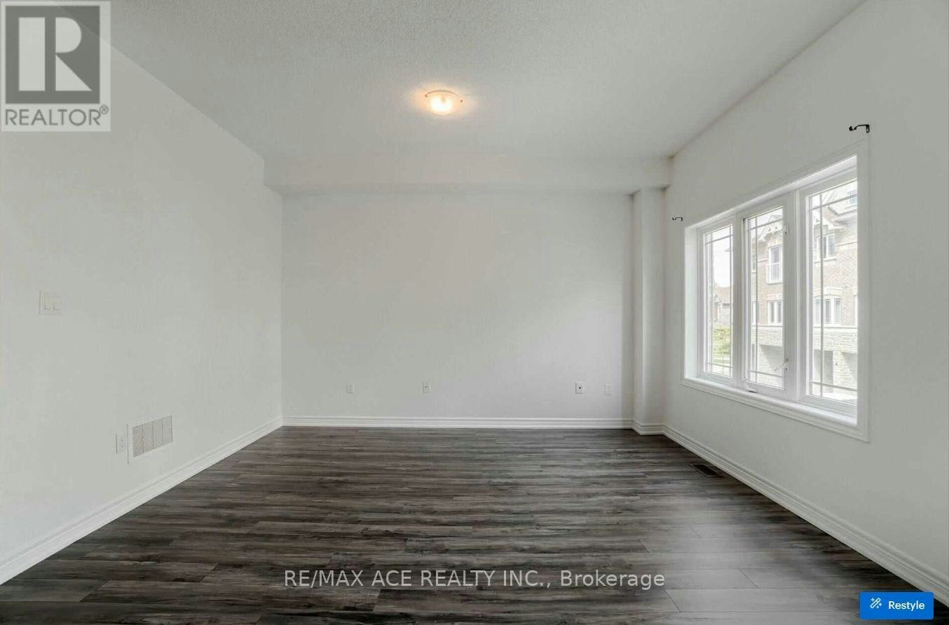 11 Waterstone Way, Whitby, ON, L1N 0M3 - 17