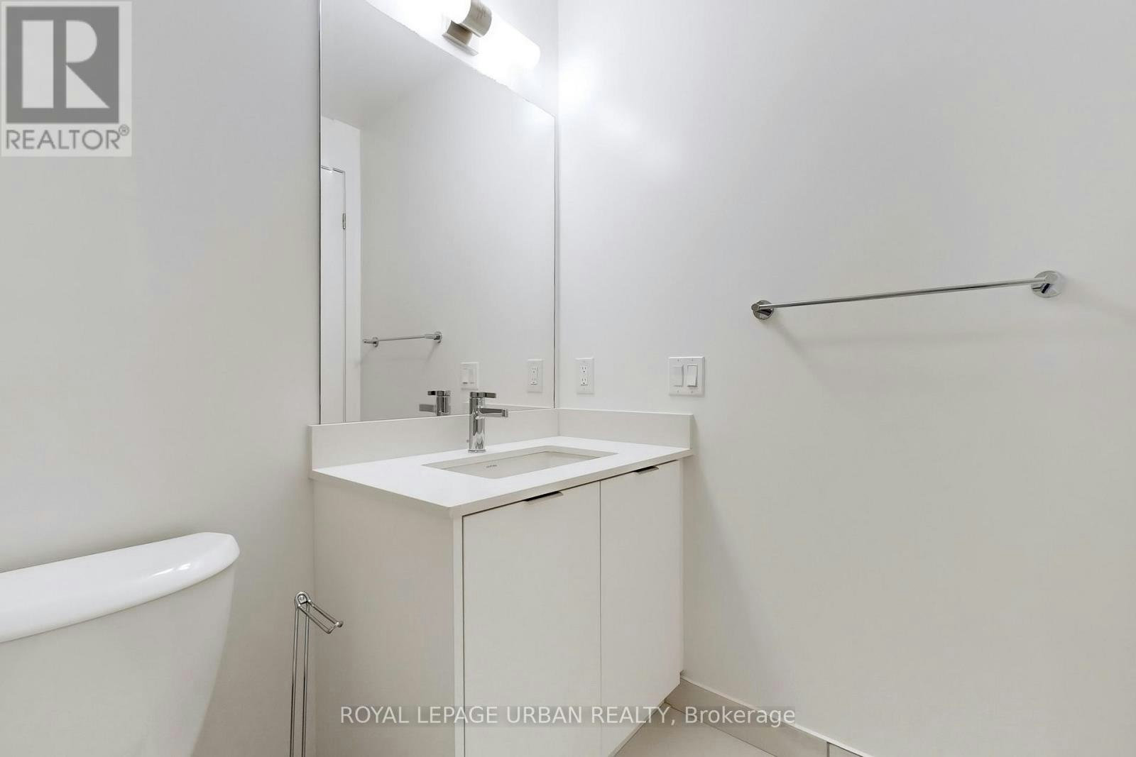 1108-204 Burnhamthorpe Road E, Mississauga, ON, L5A 4L4 - 24