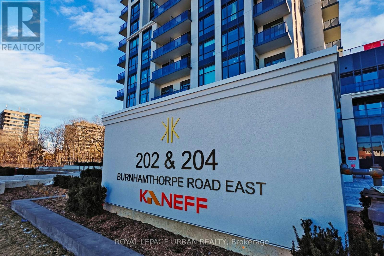 1108-204 Burnhamthorpe Road E, Mississauga, ON, L5A 4L4 - 2
