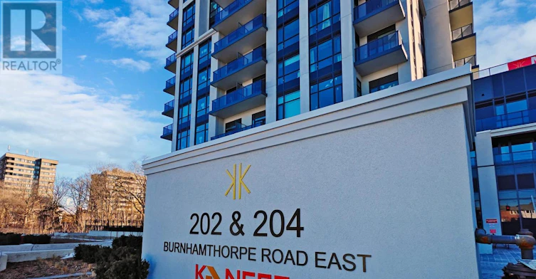 1108-204 Burnhamthorpe Road E, Mississauga, ON, L5A 4L4 - 2