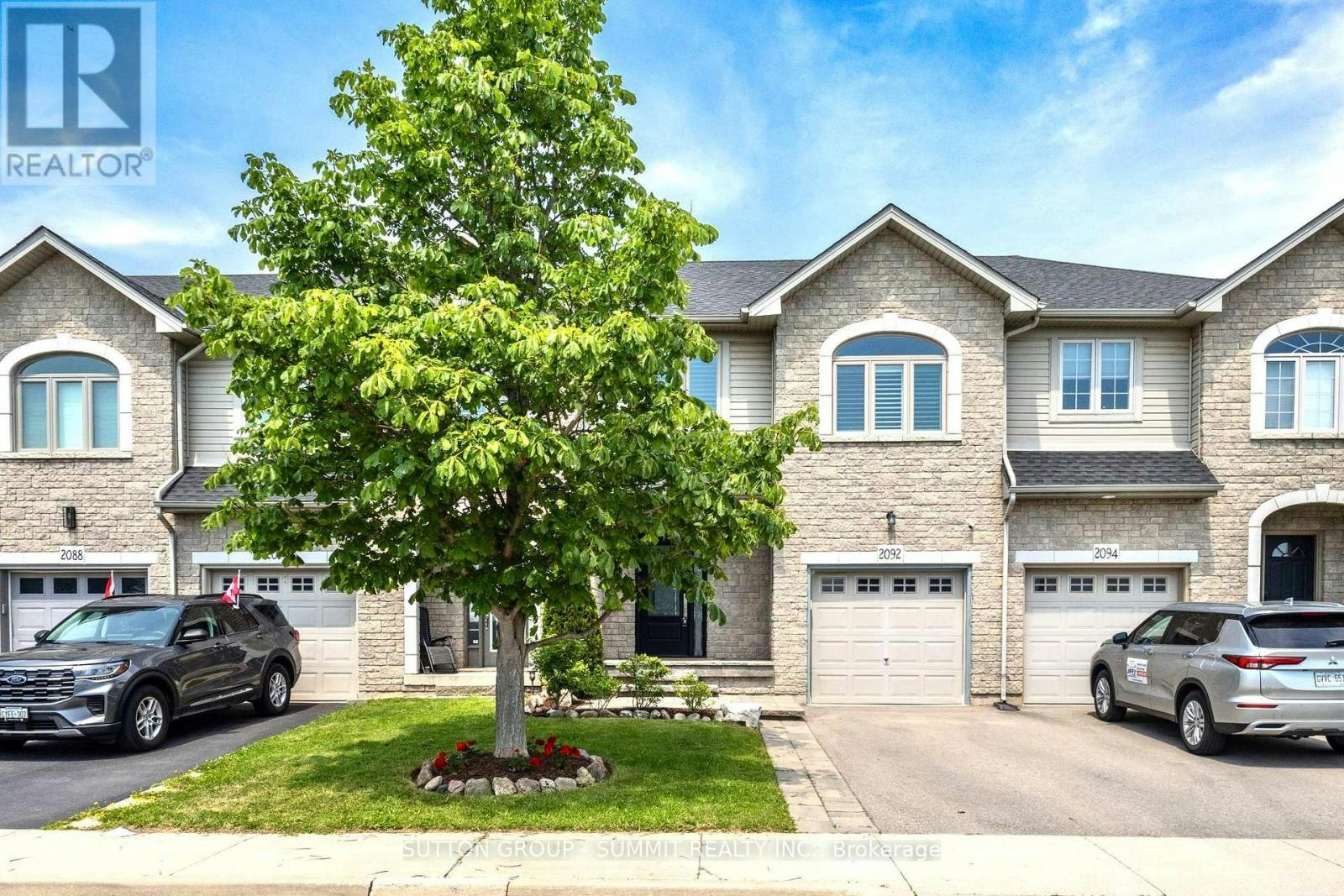 2092 English Crescent, Burlington, ON, L7L 7B3
