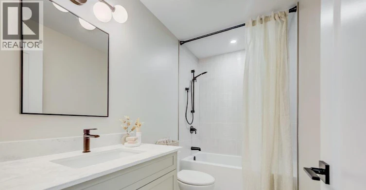 2-210 Upper Heritage Unit (The Drive Grove, Kitchener, ON, N2B 0B5 - 13