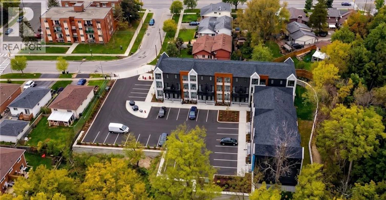 2-210 Upper Heritage Unit (The Drive Grove, Kitchener, ON, N2B 0B5 - 18