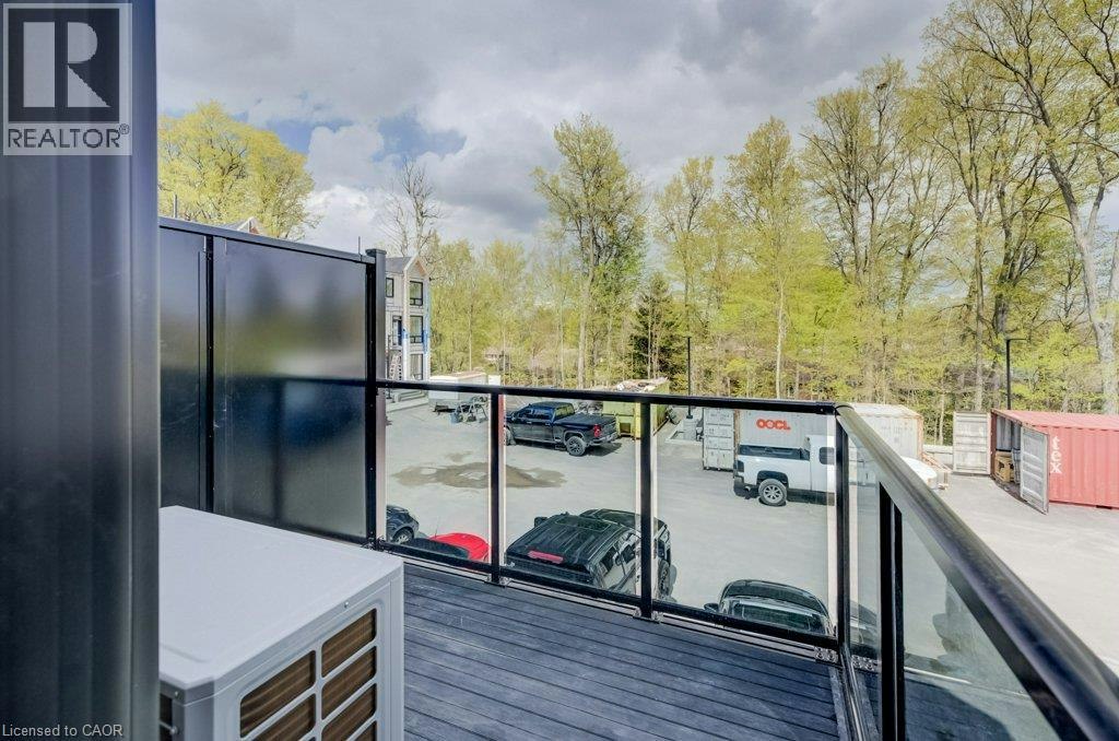 2-210 Upper Heritage Unit (The Drive Grove, Kitchener, ON, N2B 0B5 - 9