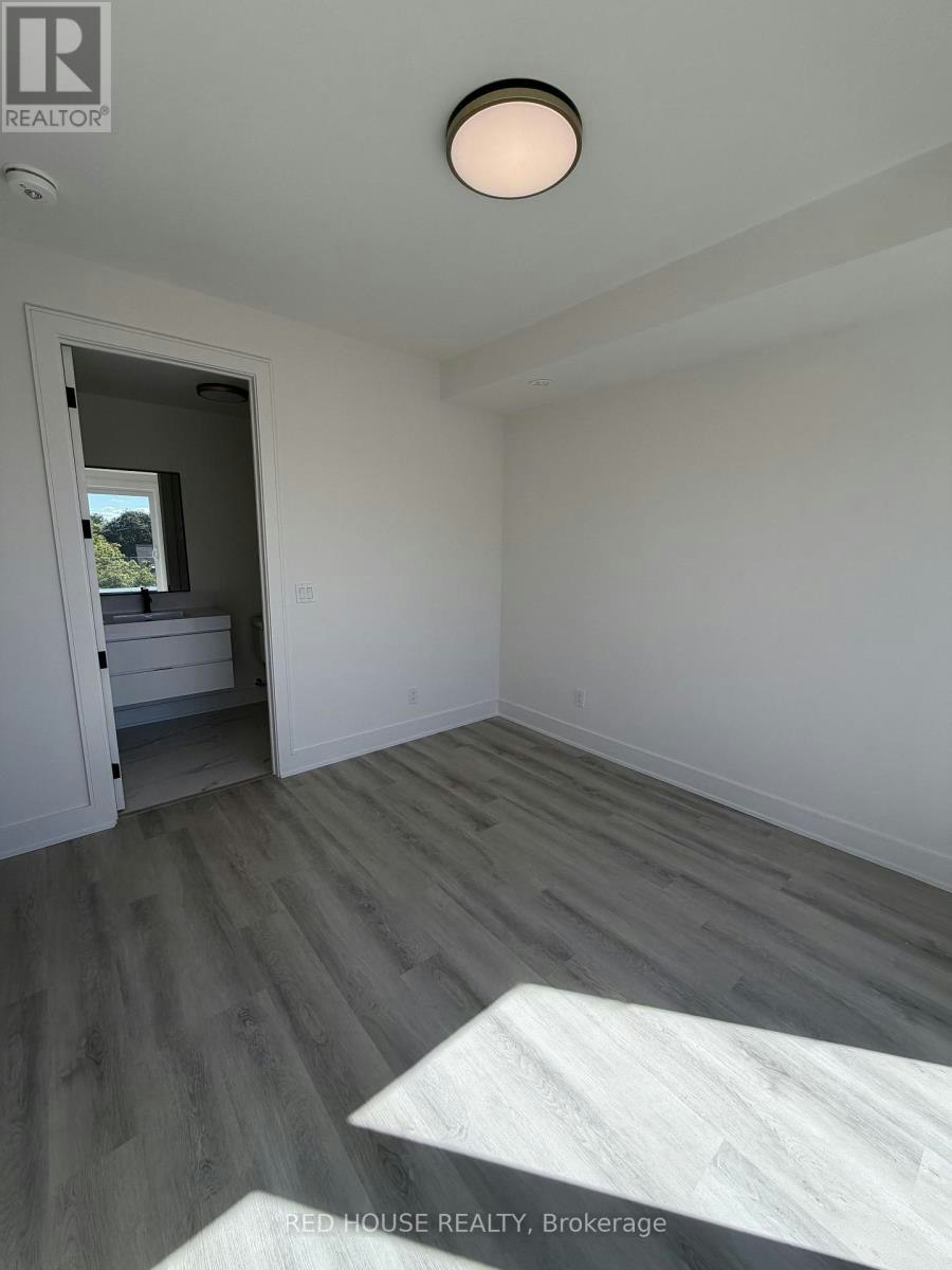 208 Ellis Avenue, St. Catharines, ON, L2P 0H2 - 30