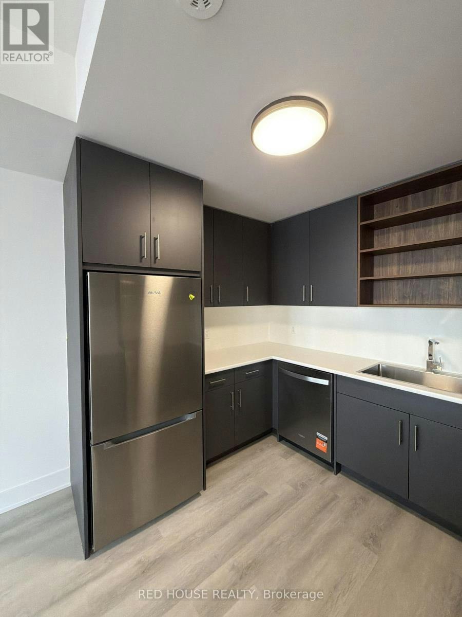 208 Ellis Avenue, St. Catharines, ON, L2P 0H2 - 9