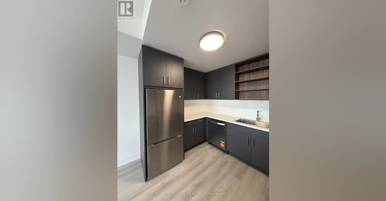 208 Ellis Avenue, St. Catharines, ON, L2P 0H2 - 9