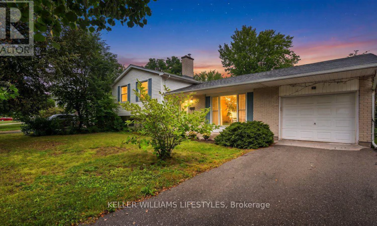 76 Fox Mill Crescent
