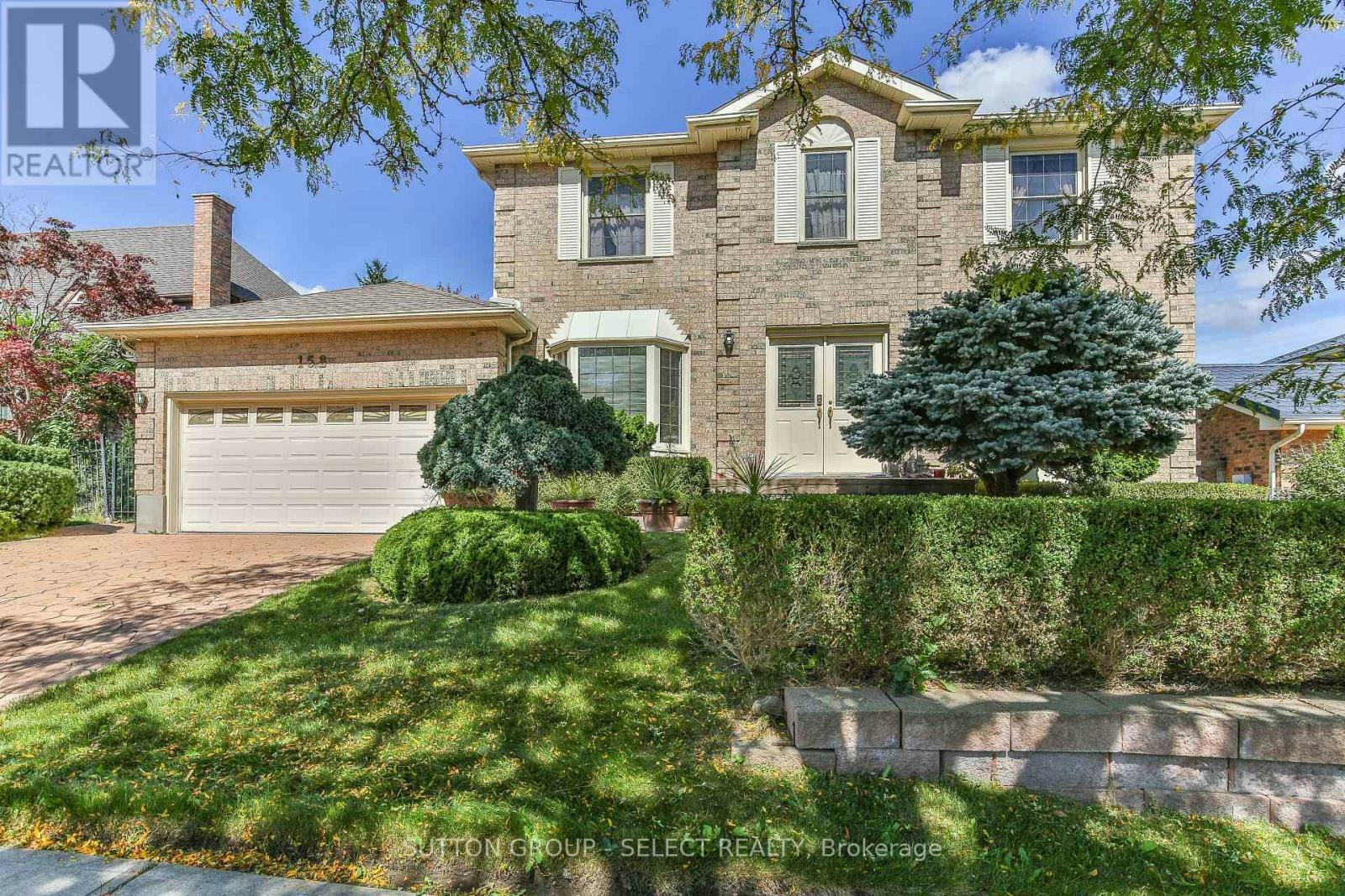 158 Ambleside Drive, London, ON, N6G 4P4