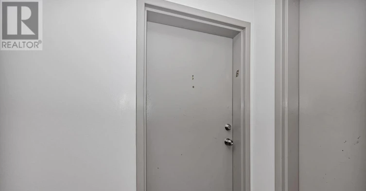 6-500 Fenerty Court, Ottawa, ON, K2L 3B1 - 2