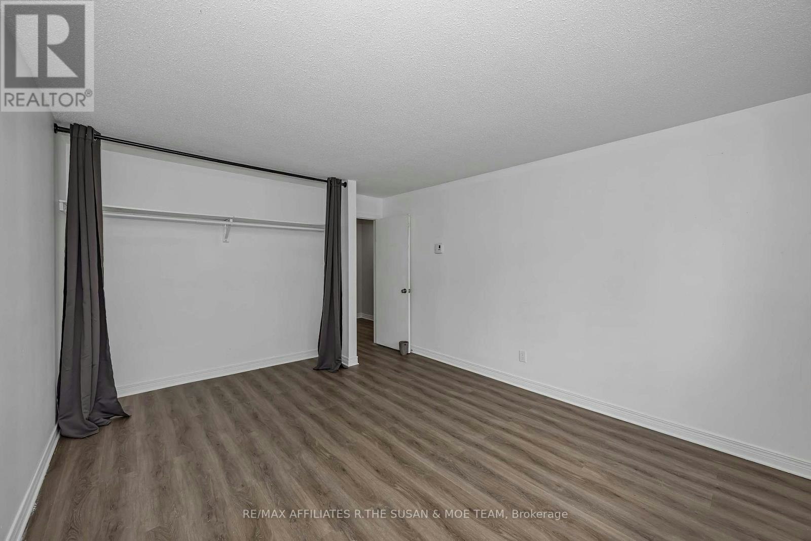 6-500 Fenerty Court, Ottawa, ON, K2L 3B1 - 25