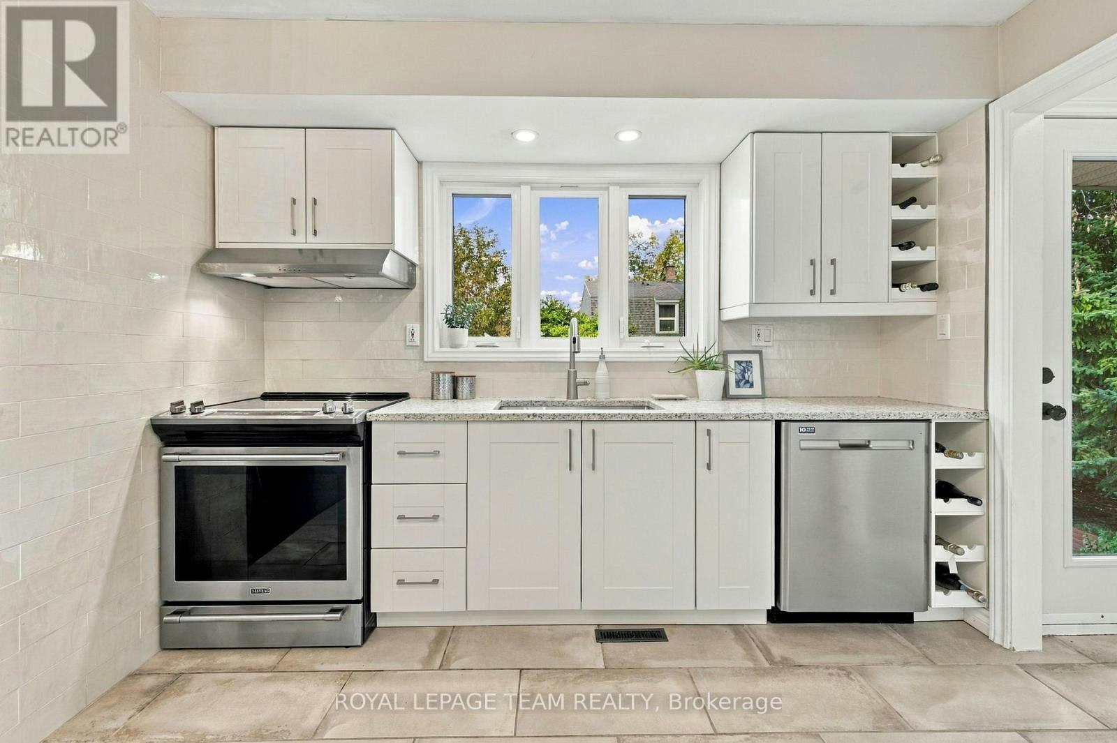 1377 Fontenay Crescent, Ottawa, ON, K1V 7K5 - 18