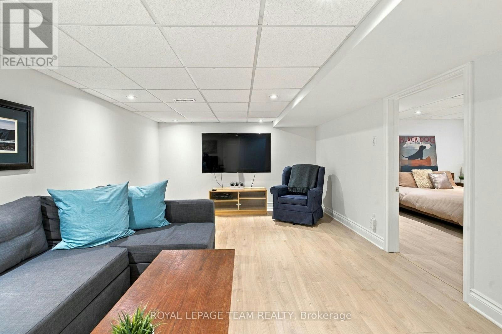 1377 Fontenay Crescent, Ottawa, ON, K1V 7K5 - 35