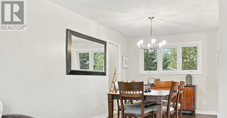 1377 Fontenay Crescent, Ottawa, ON, K1V 7K5 - 9