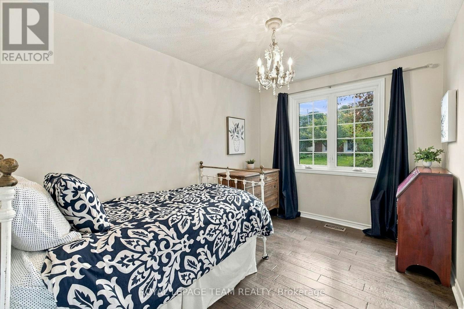 1377 Fontenay Crescent, Ottawa, ON, K1V 7K5 - 28