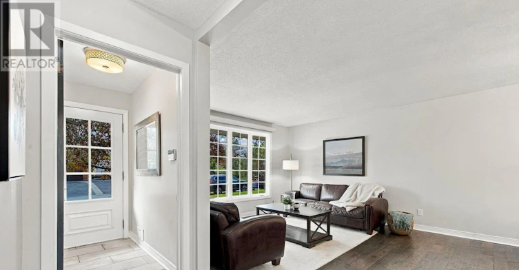 1377 Fontenay Crescent, Ottawa, ON, K1V 7K5 - 5