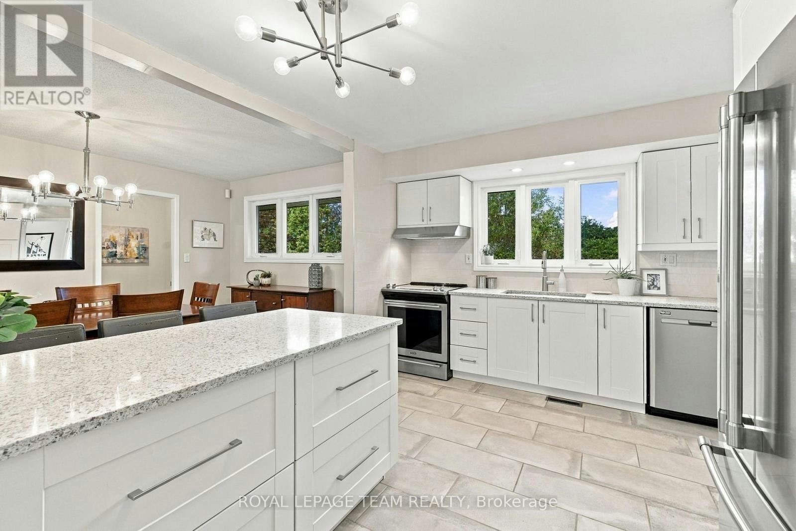 1377 Fontenay Crescent, Ottawa, ON, K1V 7K5 - 23