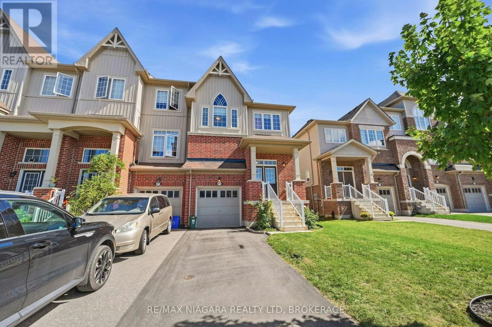 4032 Fracchioni Drive, Lincoln, ON, L3J 0R6