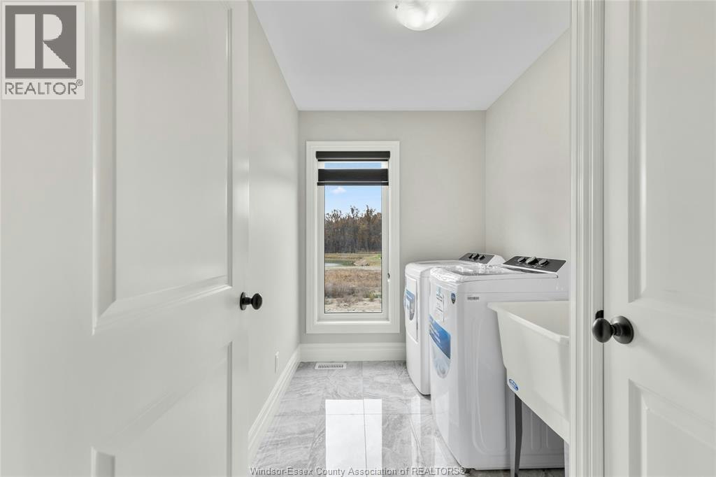 MAIN-8356 Annie, Amherstburg, ON, N0R 1J0 - 33