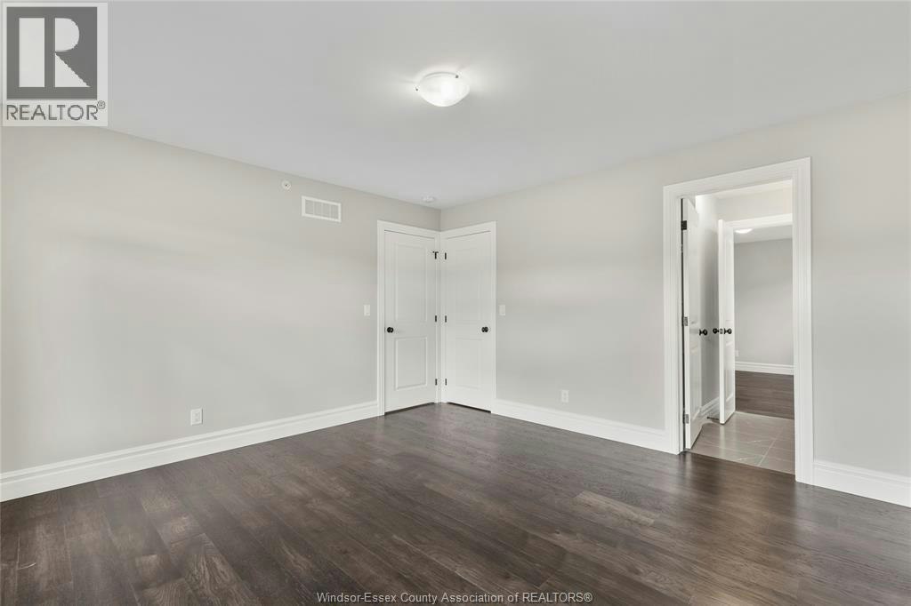 MAIN-8356 Annie, Amherstburg, ON, N0R 1J0 - 32