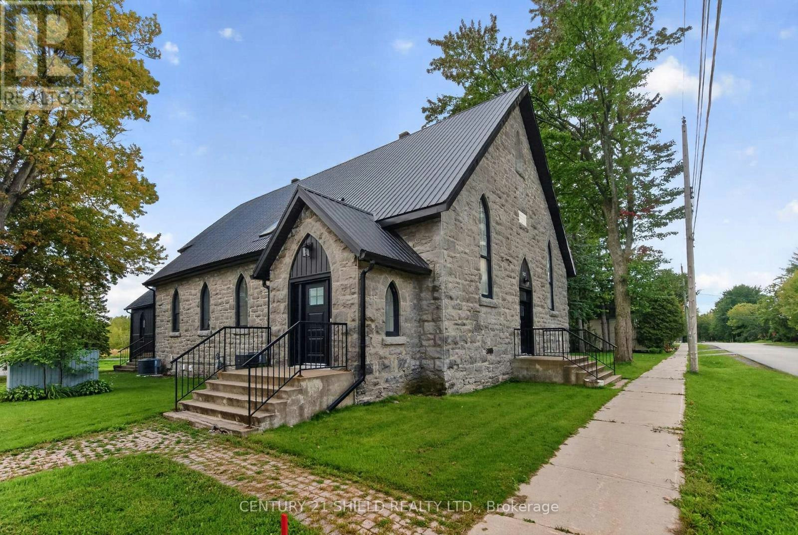 12 Maple Street, South Glengarry, ON, K0C 1N0