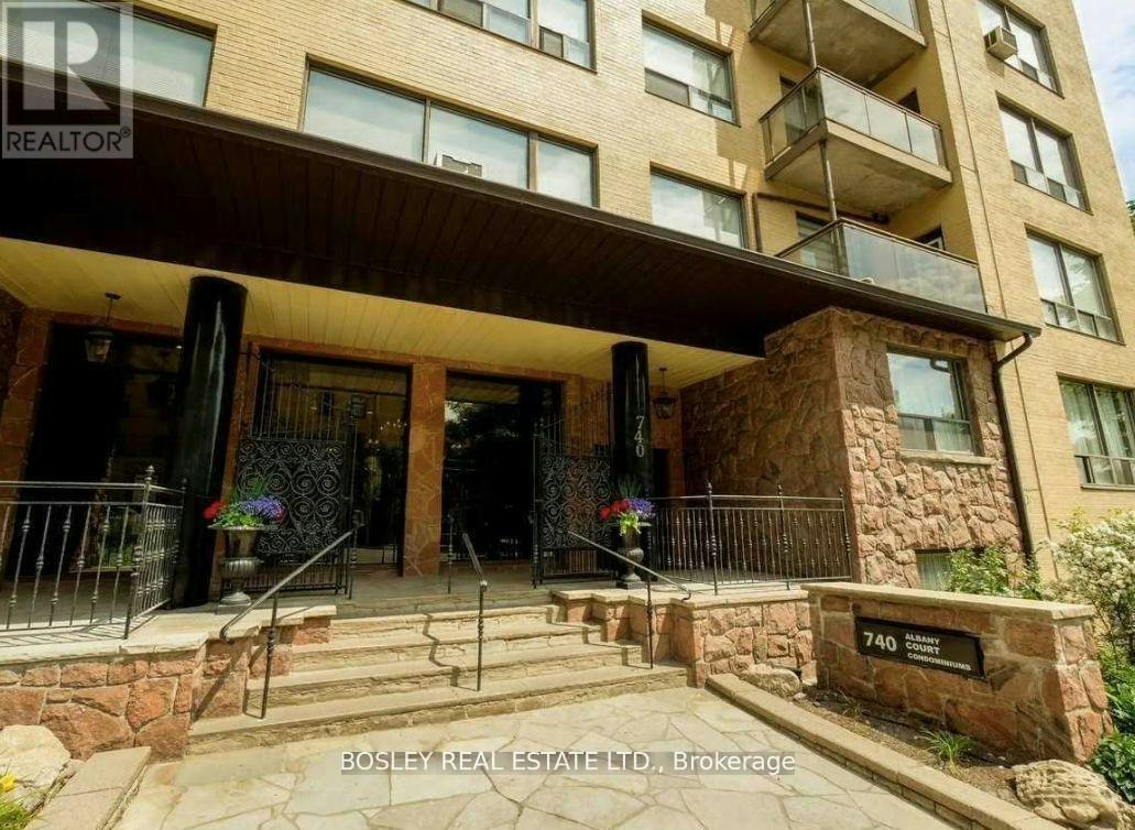 108-740 Eglinton Avenue W, Toronto, ON, M5N 1C4