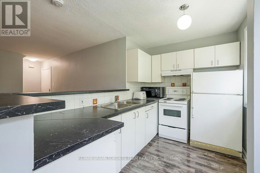 1-1346 Queen Street E, Toronto, ON, M4L 1C5 - 5
