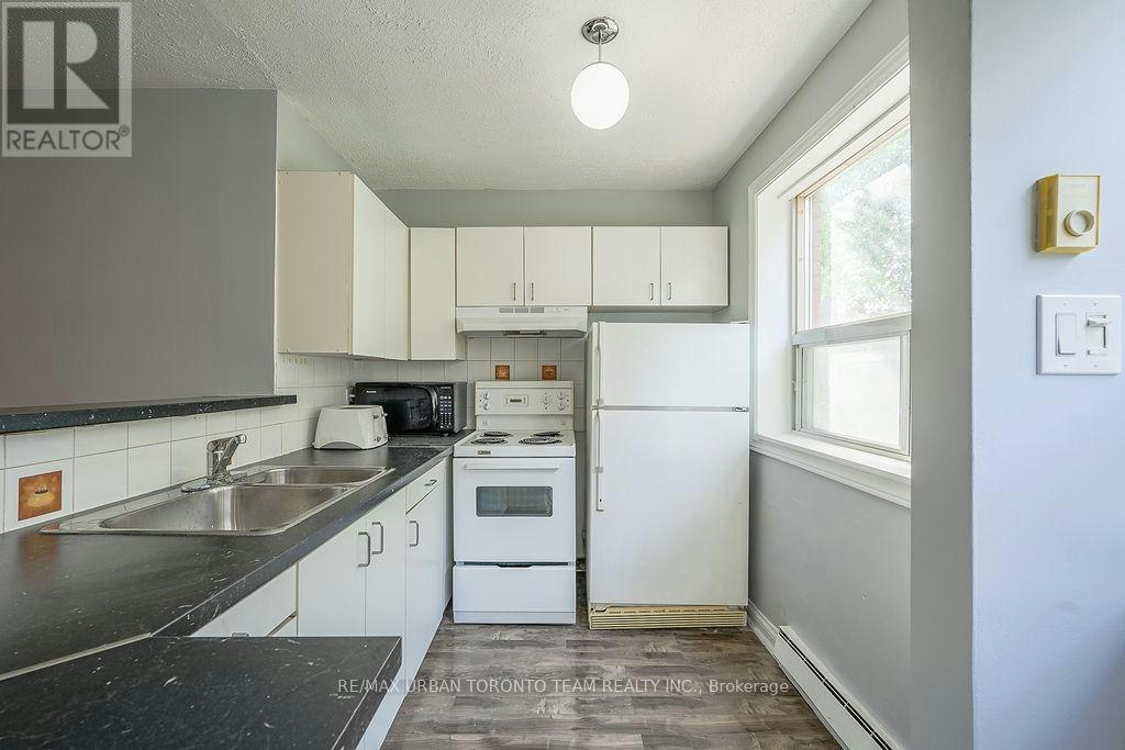 1-1346 Queen Street E, Toronto, ON, M4L 1C5 - 6