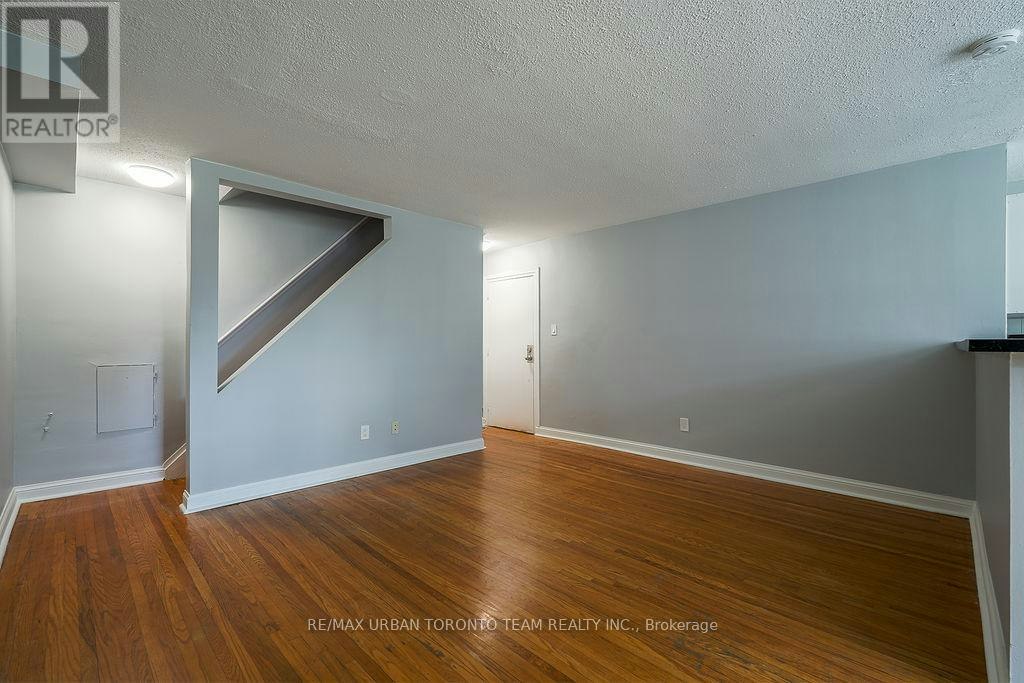 1-1346 Queen Street E, Toronto, ON, M4L 1C5 - 7