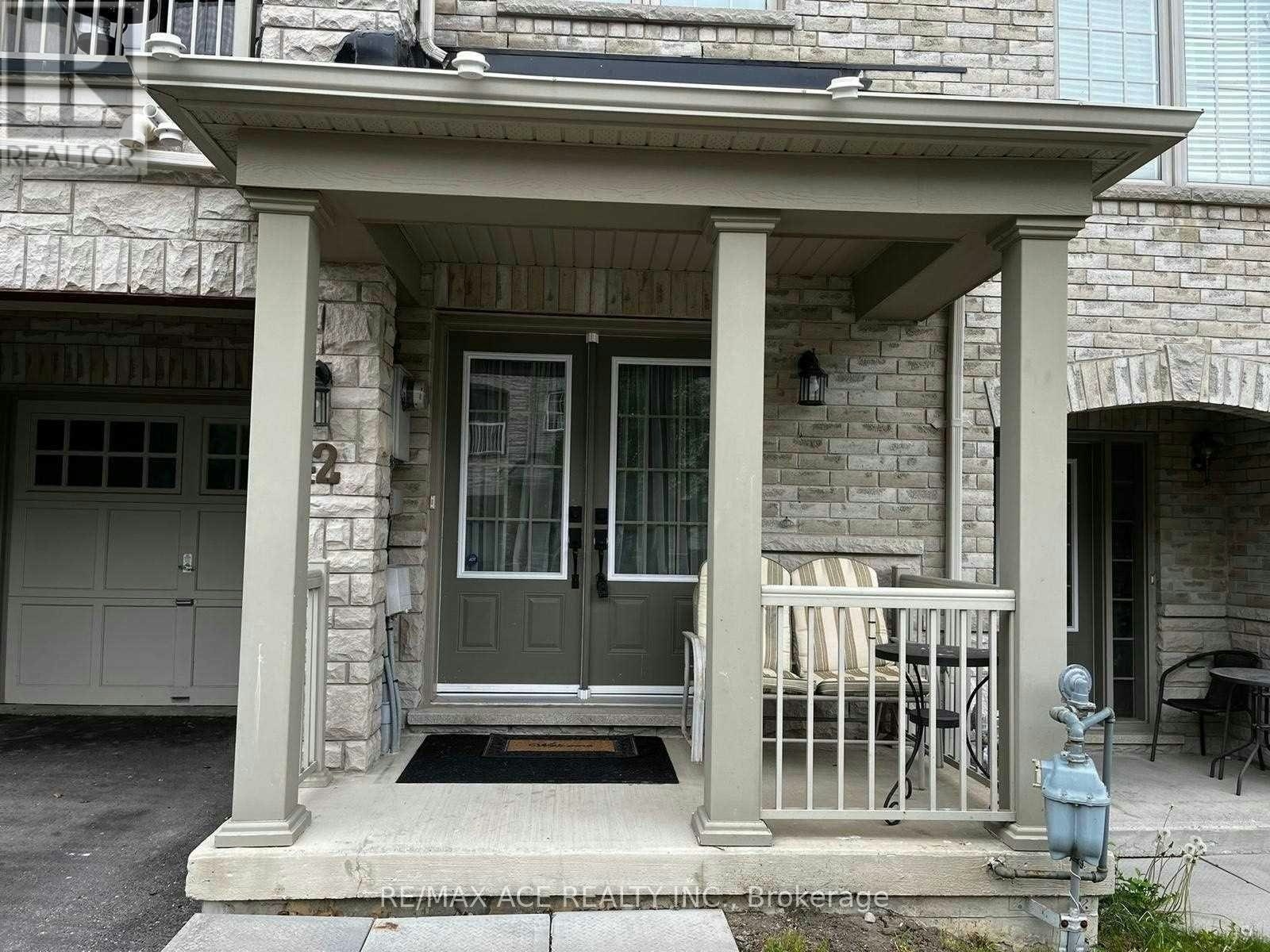 42 Linnell Street, Ajax, ON, L1Z 0K8 - 2