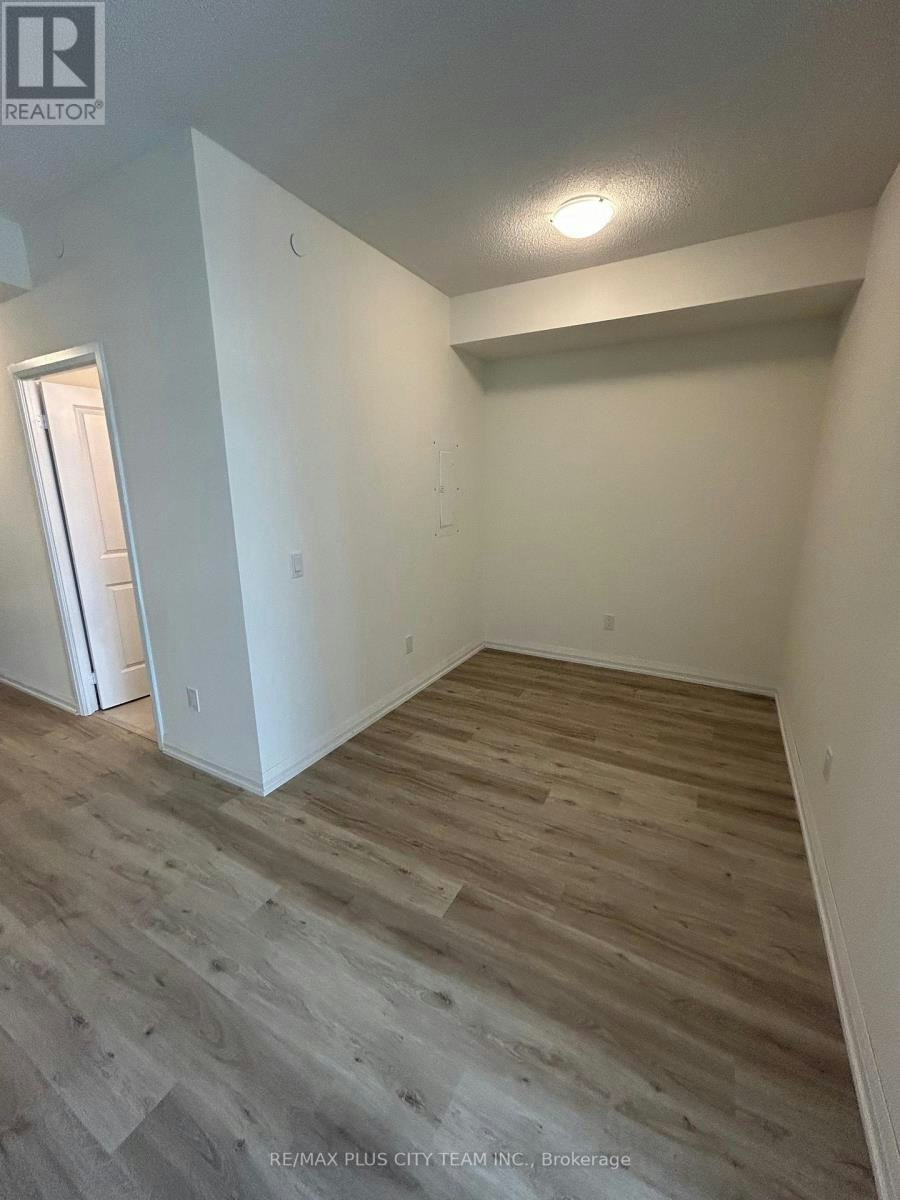 2423-3270 Sheppard Avenue E, Toronto, ON, M1T 3K3 - 8
