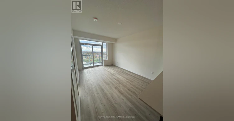 2423-3270 Sheppard Avenue E, Toronto, ON, M1T 3K3 - 3
