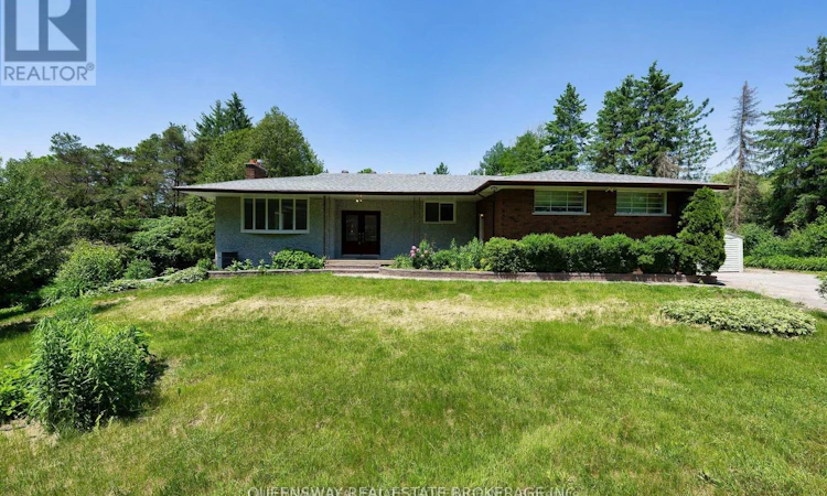 1268 15th Side Road