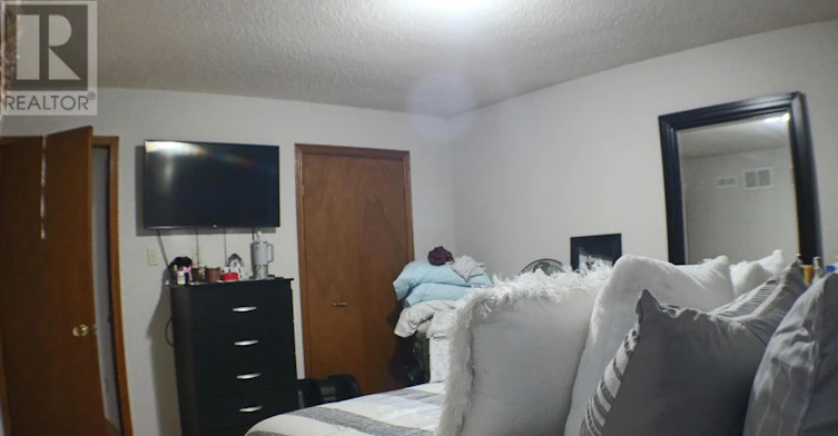 24 Fallen Oak Court, Brampton, ON, L6Y 3T5 - 24