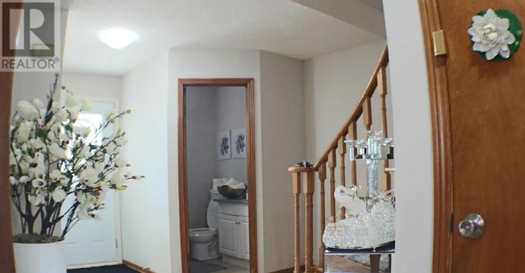 24 Fallen Oak Court, Brampton, ON, L6Y 3T5 - 4