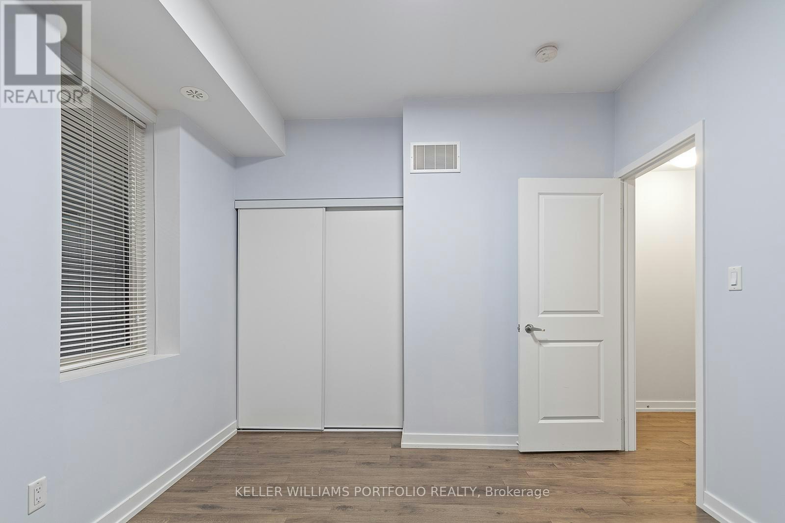 10-869 Wilson Avenue, Toronto, ON, M3K 0A4 - 23
