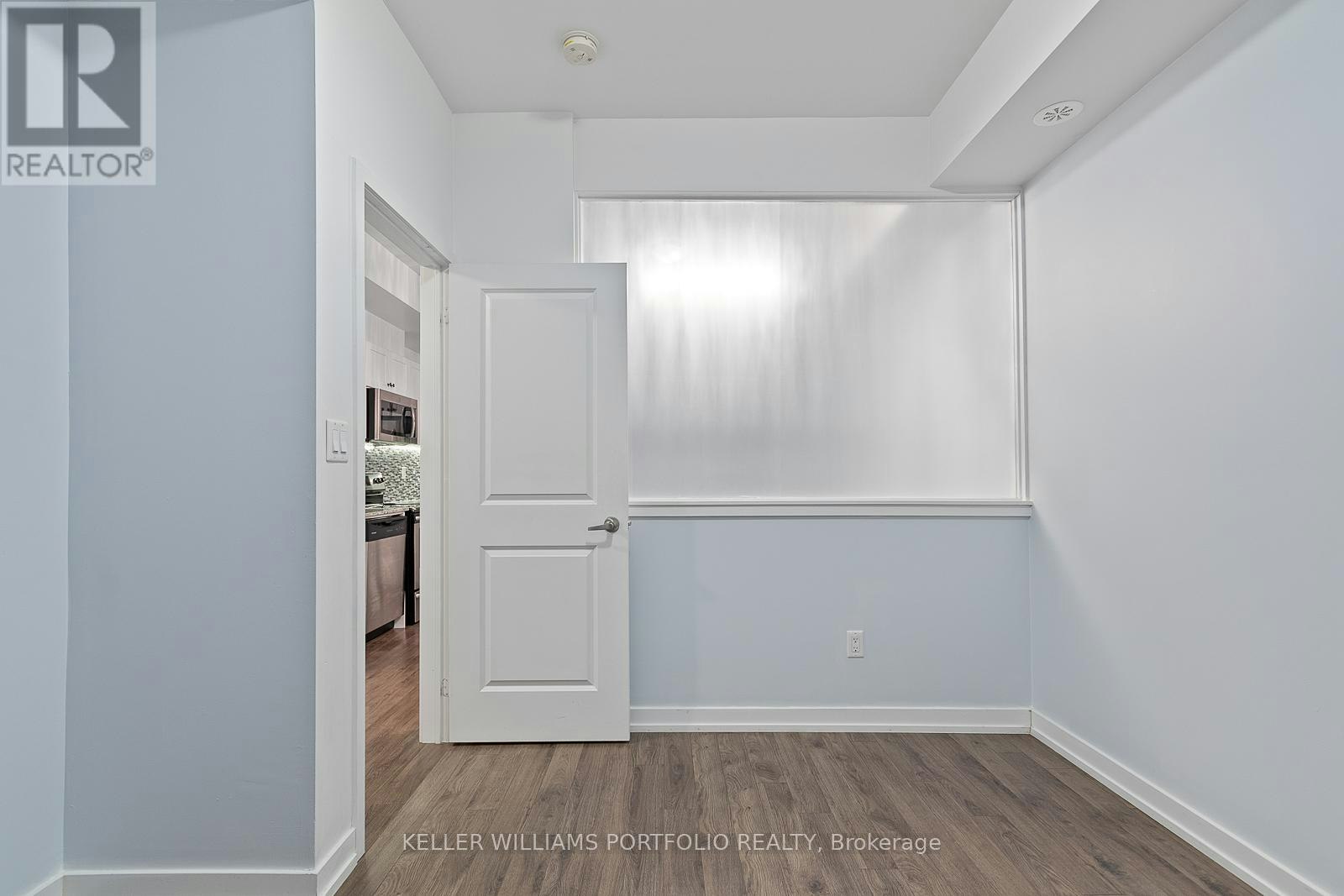 10-869 Wilson Avenue, Toronto, ON, M3K 0A4 - 16