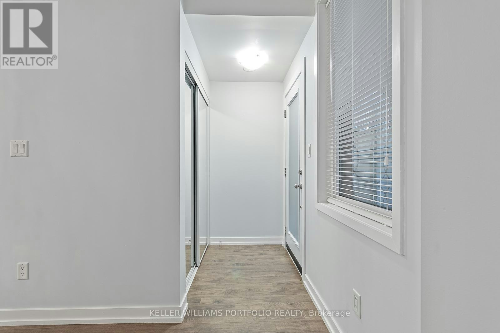 10-869 Wilson Avenue, Toronto, ON, M3K 0A4 - 5