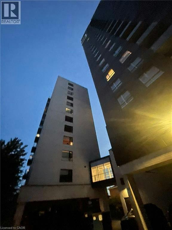 Tower B 603-158 King Street N, Waterloo, ON, N2J 2Y2