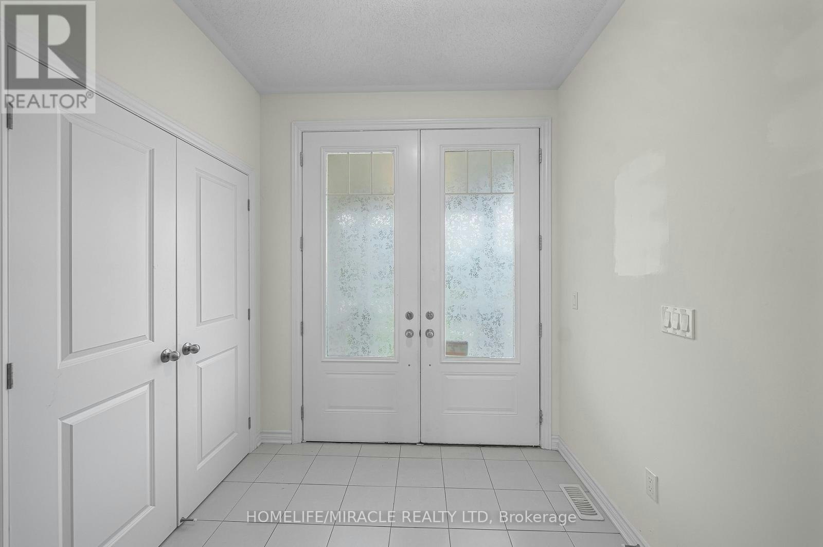140 Country Club Drive, Loyalist, ON, K0H 1G0 - 6