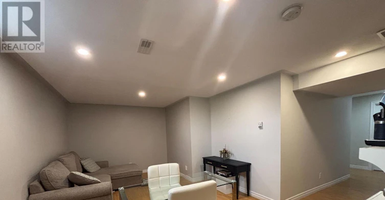 LOWER-640 Pinewood Drive, Peterborough, ON, K9K 1L2 - 8