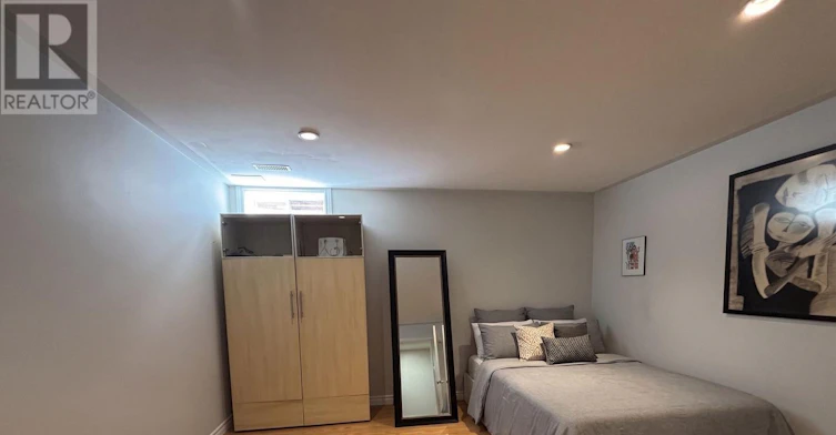 LOWER-640 Pinewood Drive, Peterborough, ON, K9K 1L2 - 3