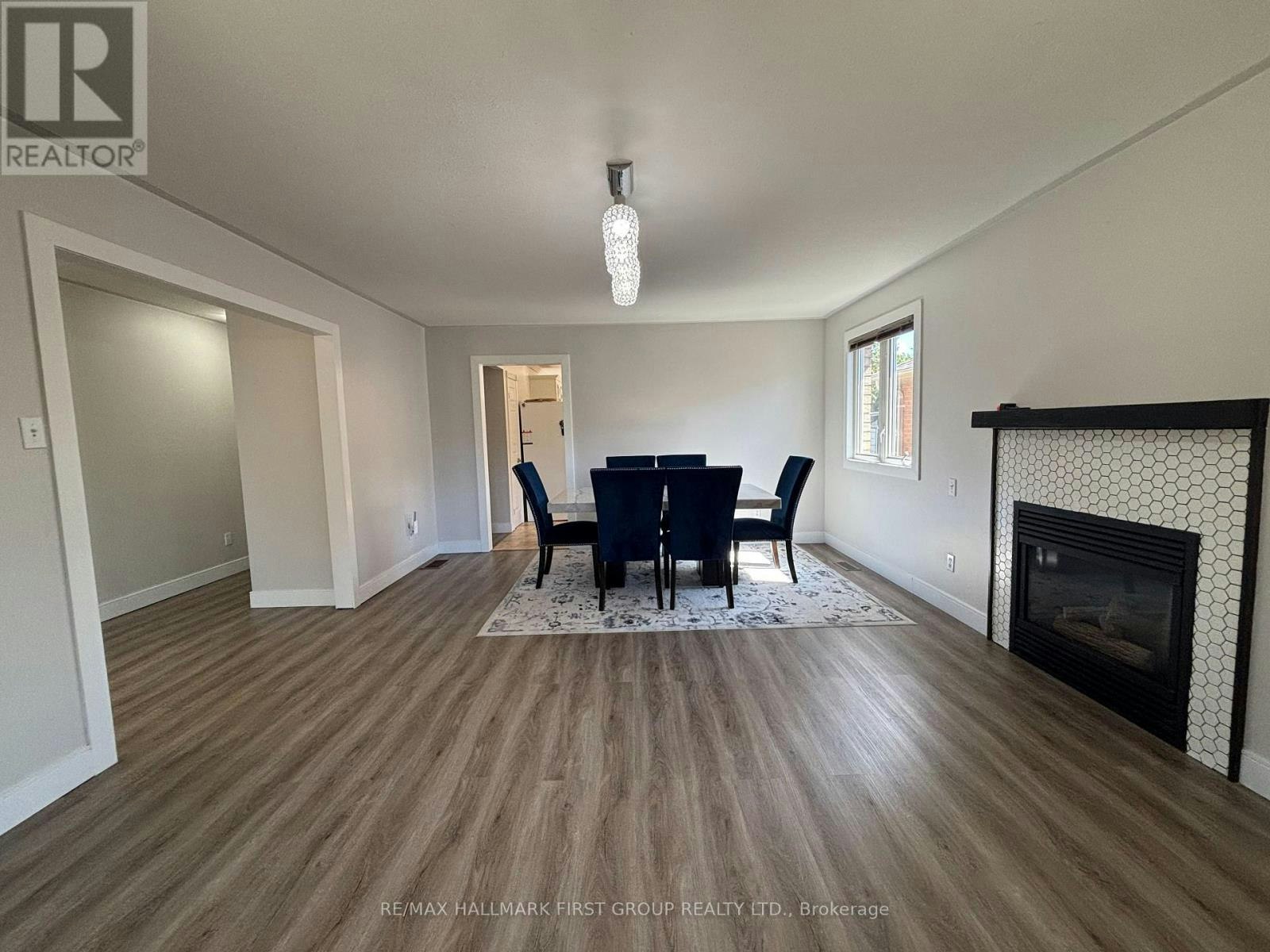 UPPER-640 Pinewood Drive, Peterborough, ON, K9K 1L2 - 4