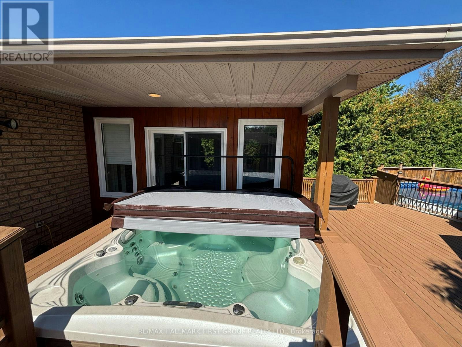UPPER-640 Pinewood Drive, Peterborough, ON, K9K 1L2 - 21