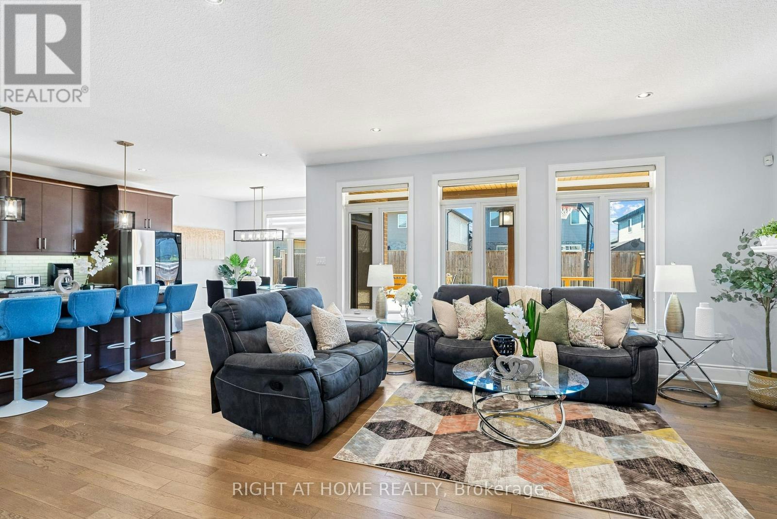 MAIN-2178 Springridge Drive, London, ON, N5X 0M3 - 9