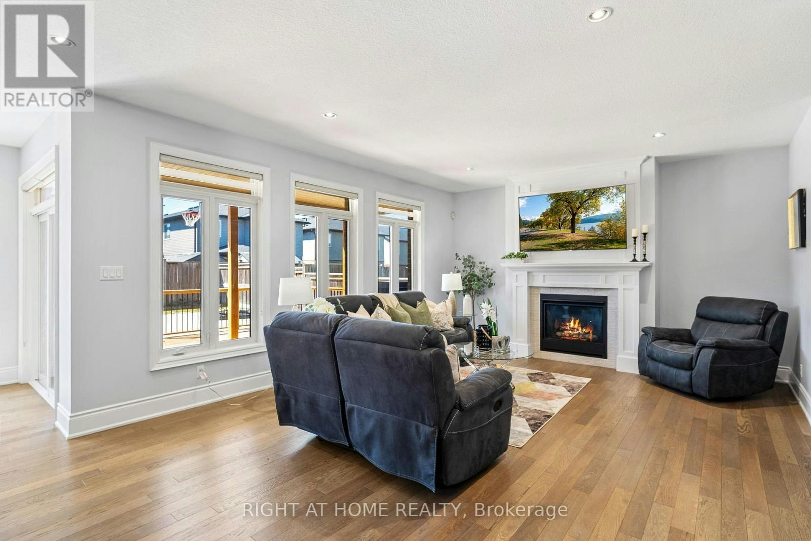 MAIN-2178 Springridge Drive, London, ON, N5X 0M3 - 12