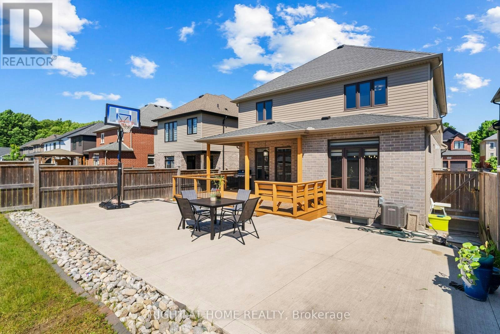 MAIN-2178 Springridge Drive, London, ON, N5X 0M3 - 42