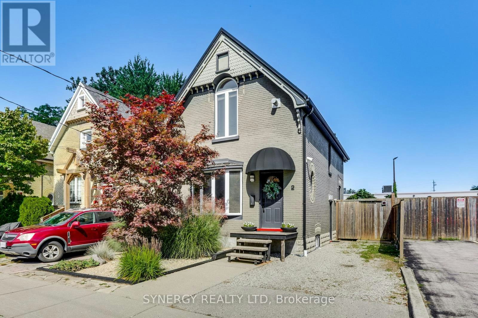2 Erie Avenue, London, ON, N6J 1J1