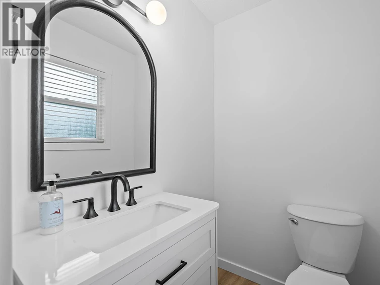 748 N Hollywood Road, Kelowna, BC, V1X 5Y7 - 19