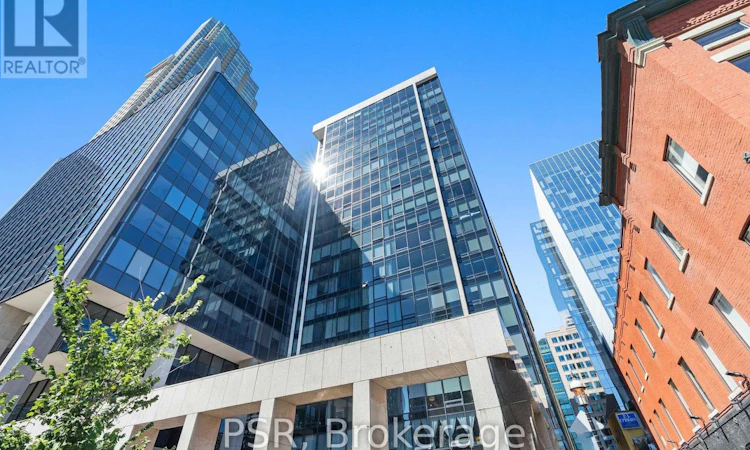 1103-30 Wellington Street E